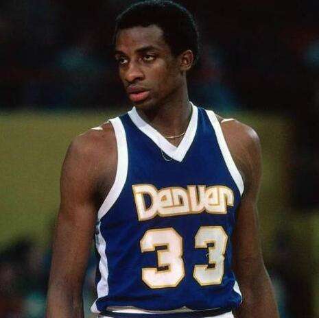 高赔率的诱 高赔率的诱